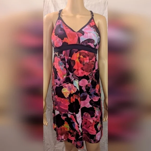 NWOT Athleta Racerback Dress Medium Multicolor - Picture 1 of 7